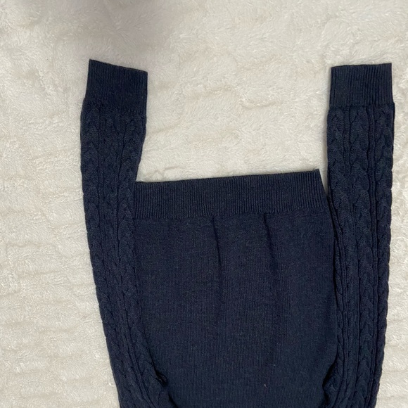 Knit sweater - Picture 4 of 4